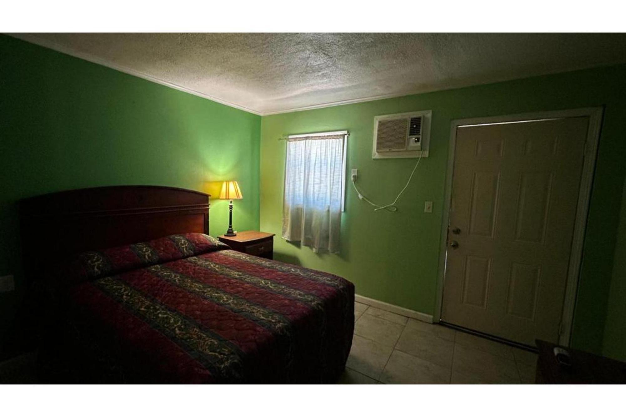Monterrey Motel Padre Island, Corpus Christi By Oyo Eksteriør billede